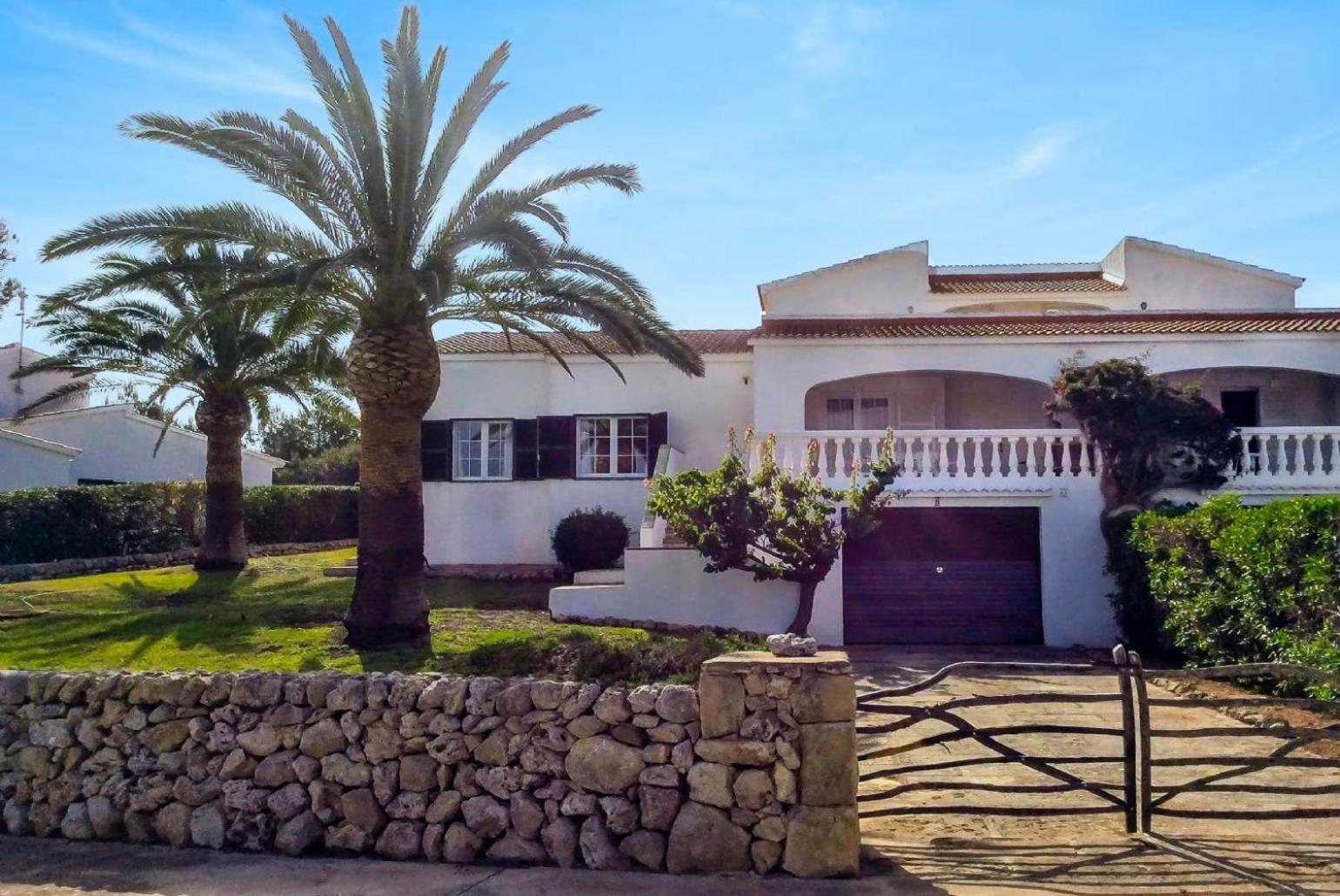Villa Bini Estrella เอสคานูเทลส์ ภายนอก รูปภาพ