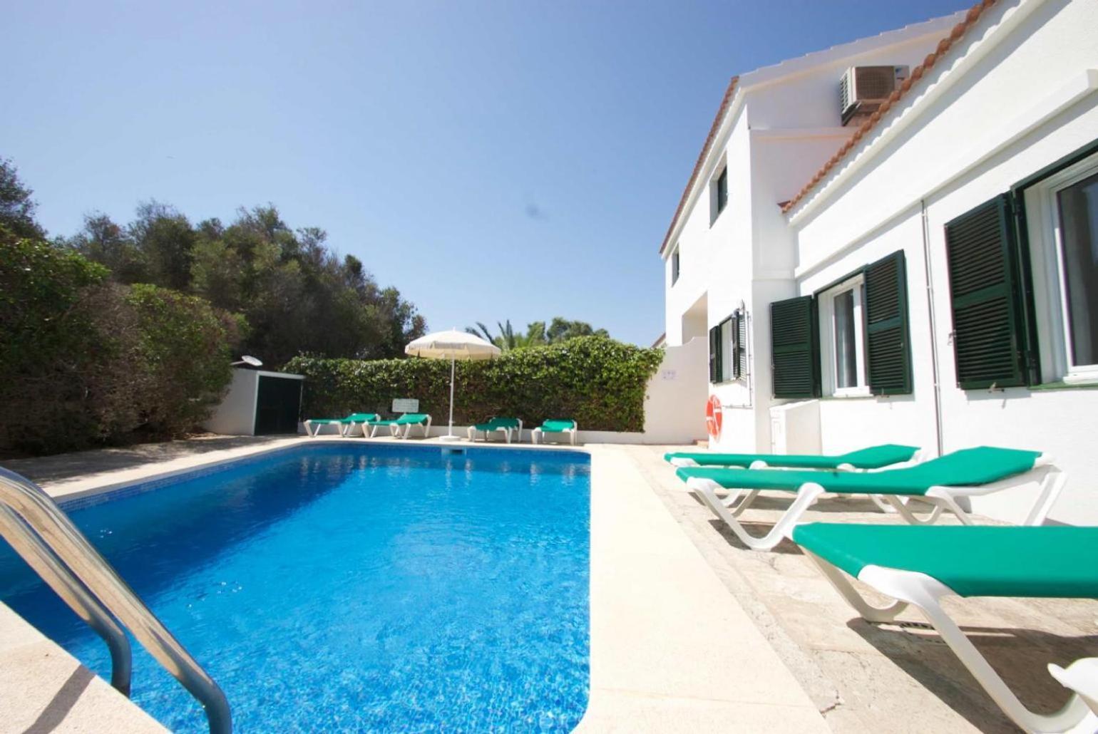 Villa Bini Estrella เอสคานูเทลส์ ภายนอก รูปภาพ