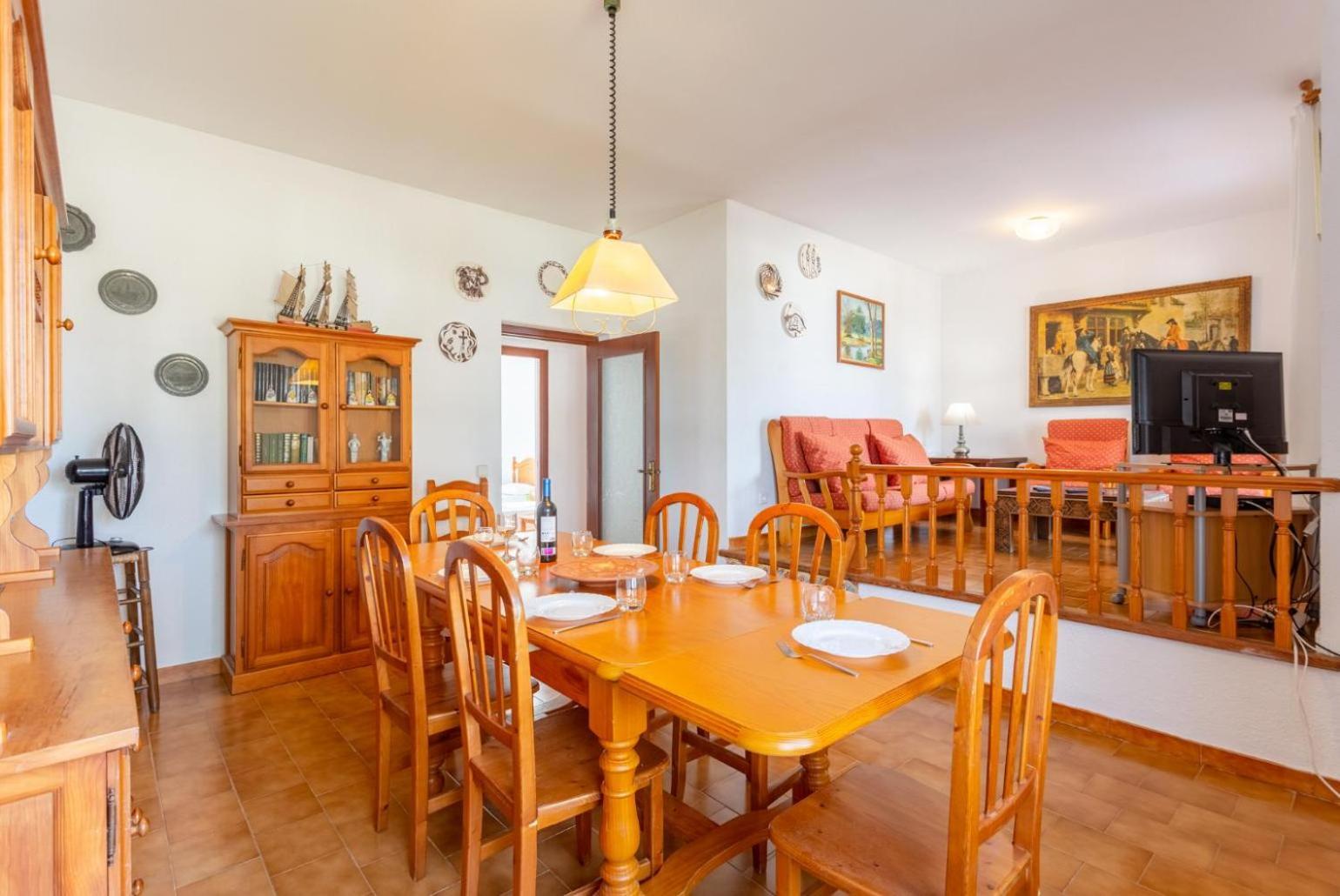 Villa Bini Estrella เอสคานูเทลส์ ภายนอก รูปภาพ